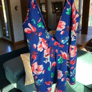 Boutique Floral Romper (never been worn)